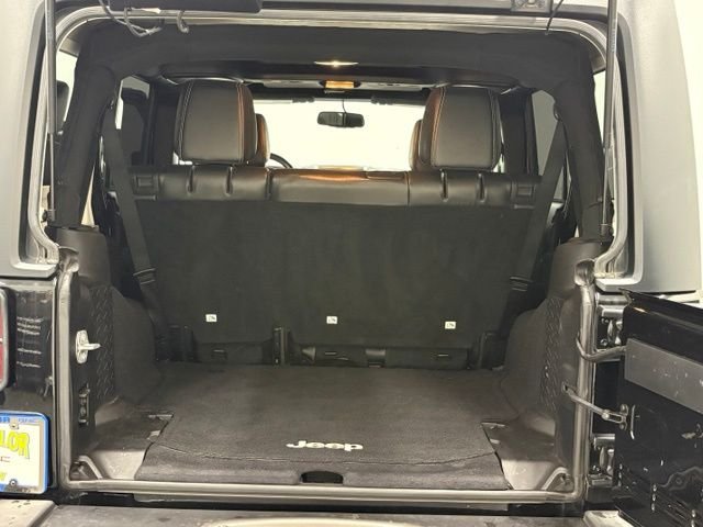 Used 2016 Black Jeep Unlimited Sport image 8