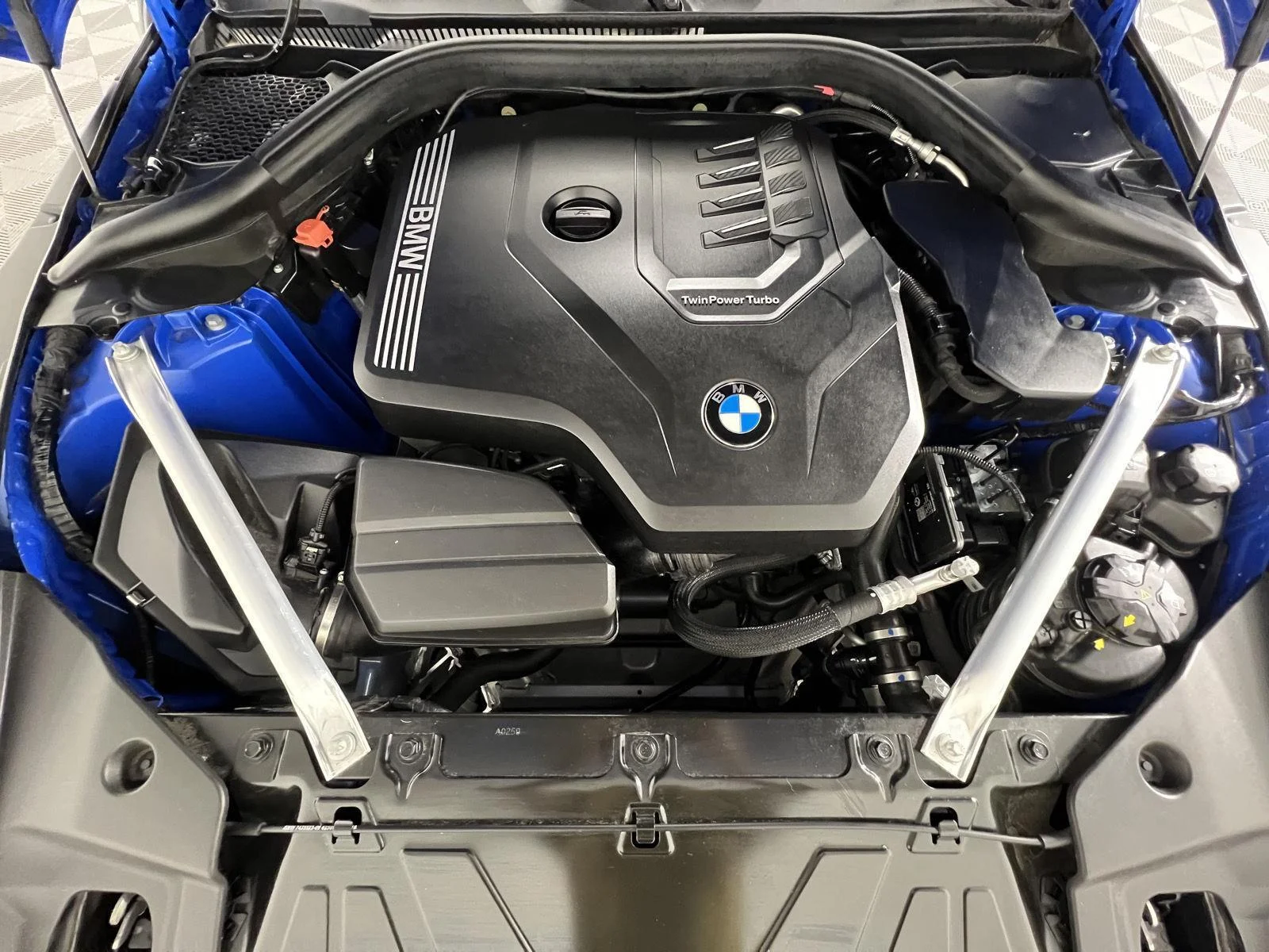 Used 2019 Misano Blue Metallic BMW sDrive30i image 21