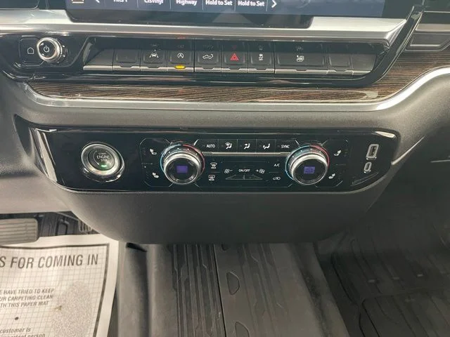 Used 2023 White GMC SLE image 42