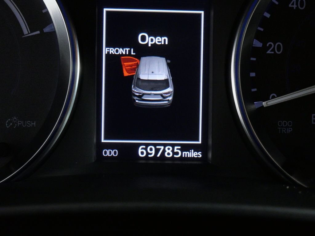 Used 2016 Silver Toyota Limited Platinum image 19