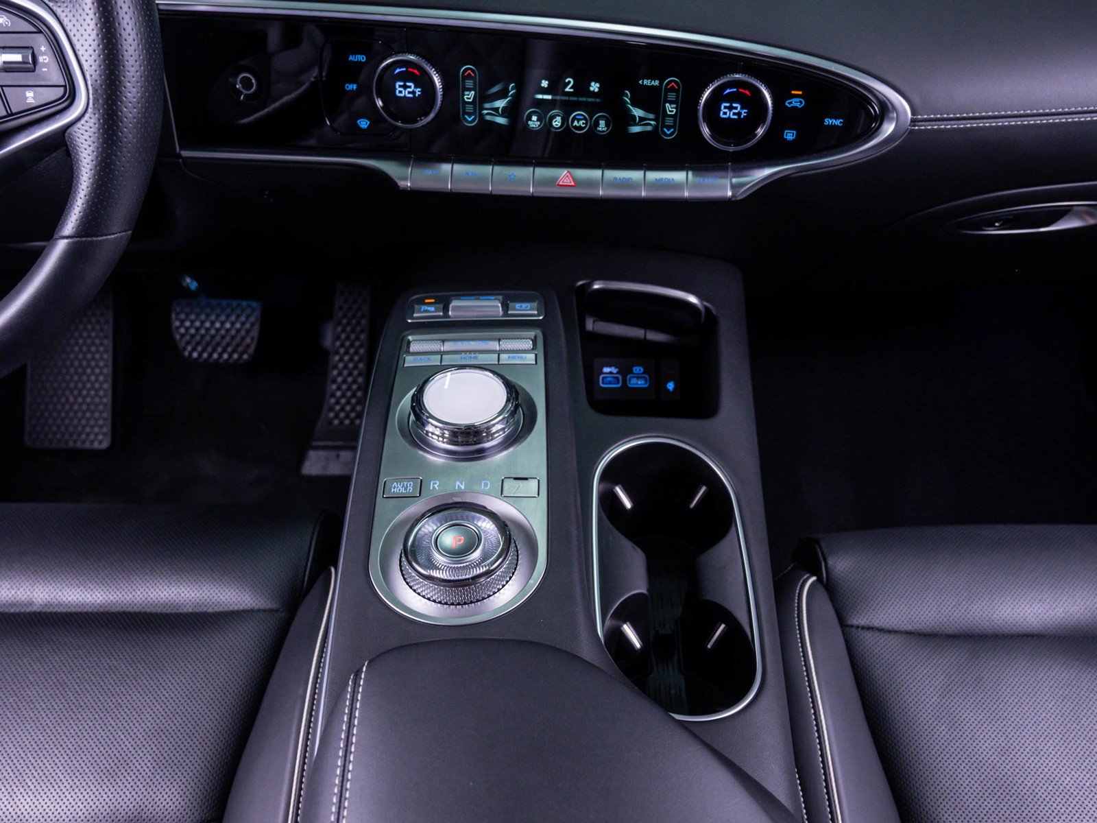 Certified Used 2025 Makalu Gray Genesis Prestige image 29