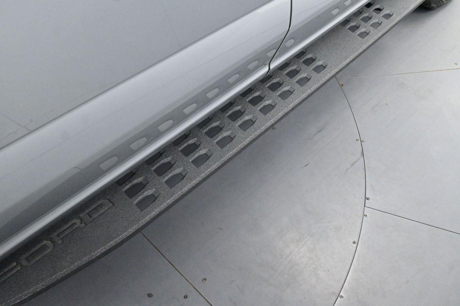 Used 2023 Iconic Silver Ford Tremor image 9