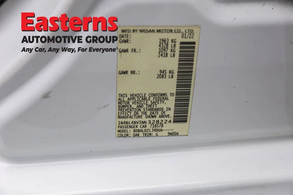 Used 2022 White Nissan 2.5 S image 34
