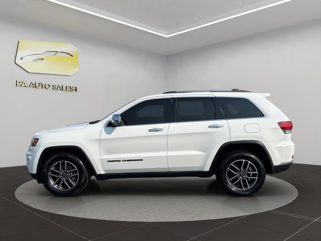 Used 2020 Bright White Clearcoat Jeep Limited image 4