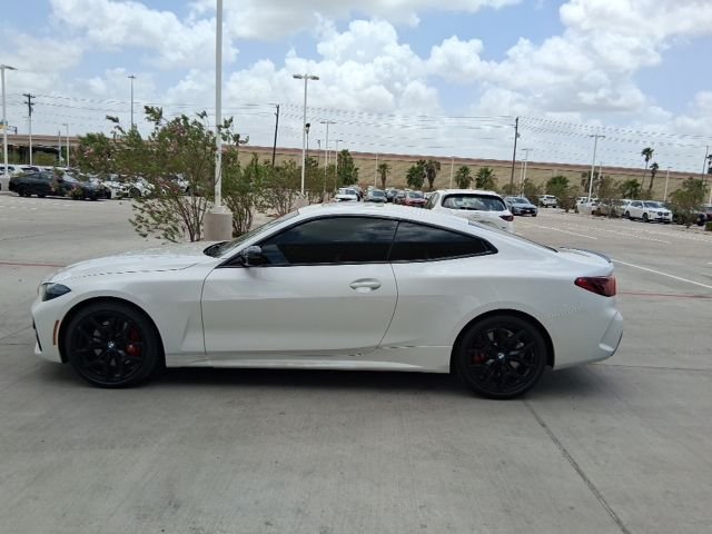 Used 2026 White BMW 430i xDrive image 3