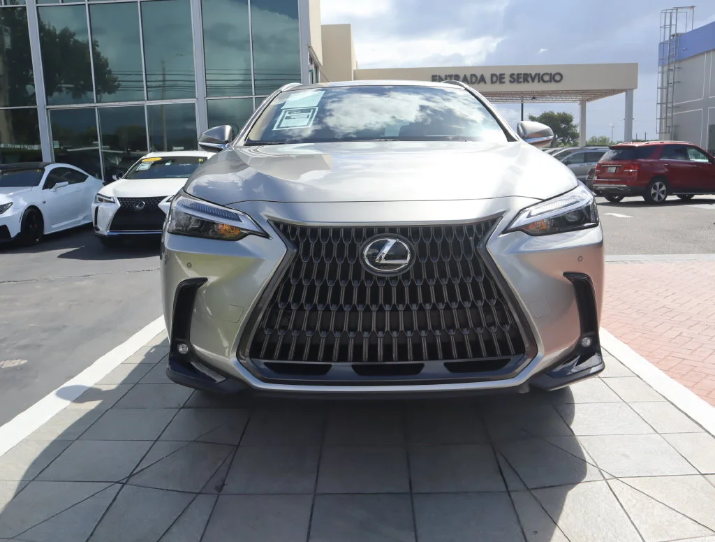 New 2026  Lexus 350h Base image 2
