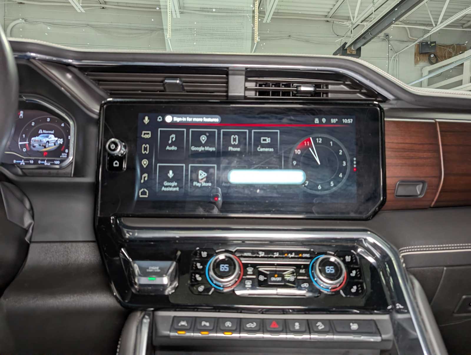 Used 2024 Sterling Metallic GMC Denali Ultimate image 37