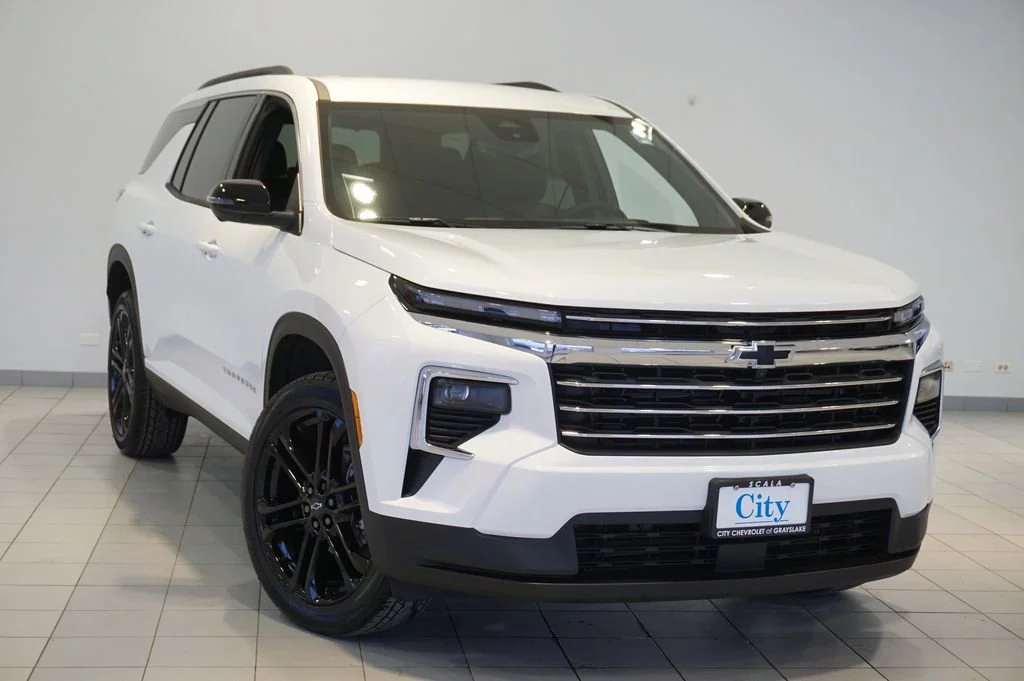 2026 Chevrolet Traverse LT - Photo 4