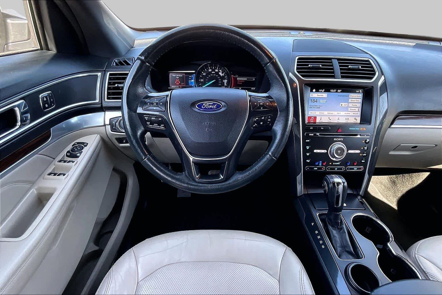 Used 2018 Ingot Silver Metallic Ford Limited image 6