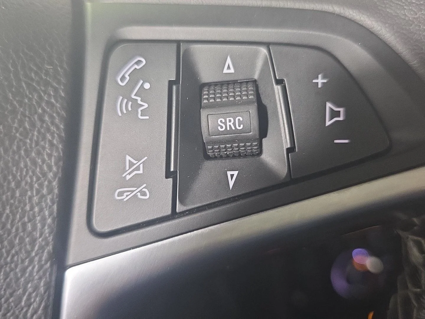 Used 2020 Quicksilver Metallic Buick Preferred image 15