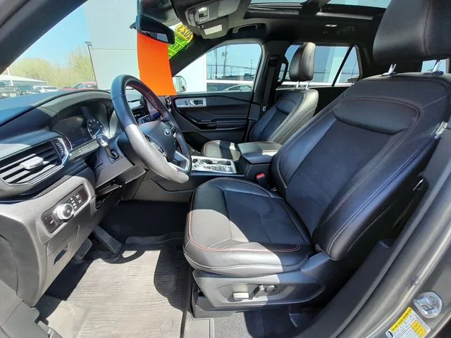 Used 2023 Gray Metallic Ford ST-Line image 42