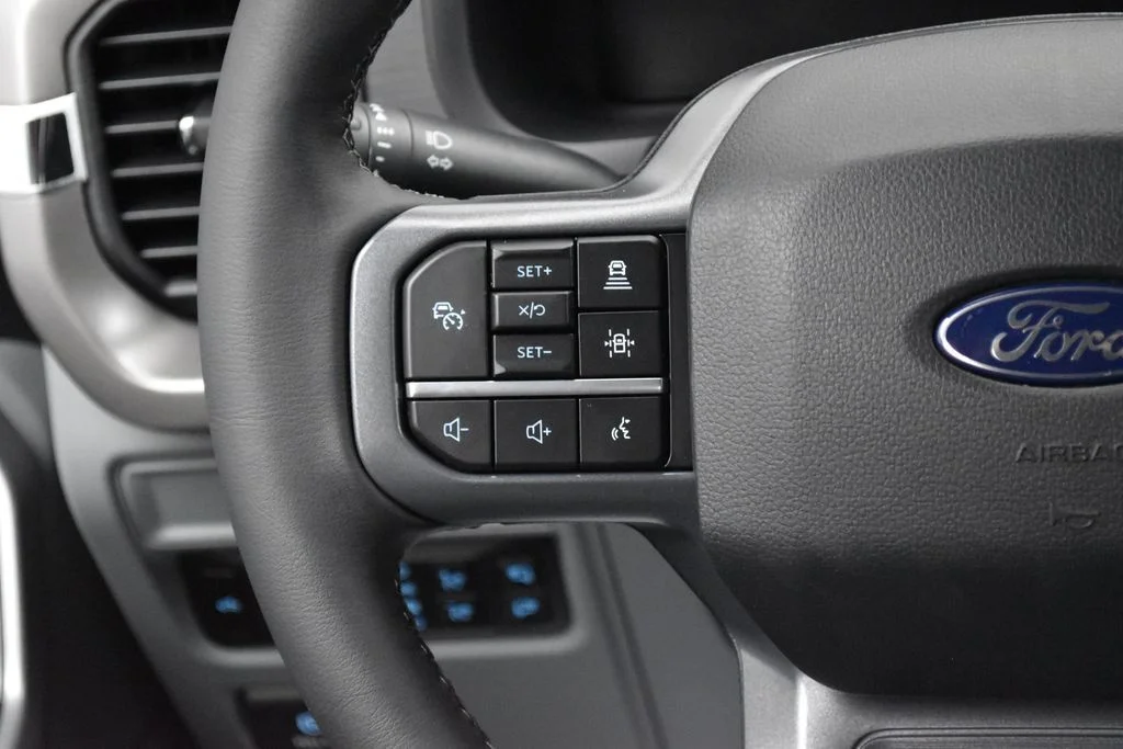 New 2026 Gray Ford XLT image 9