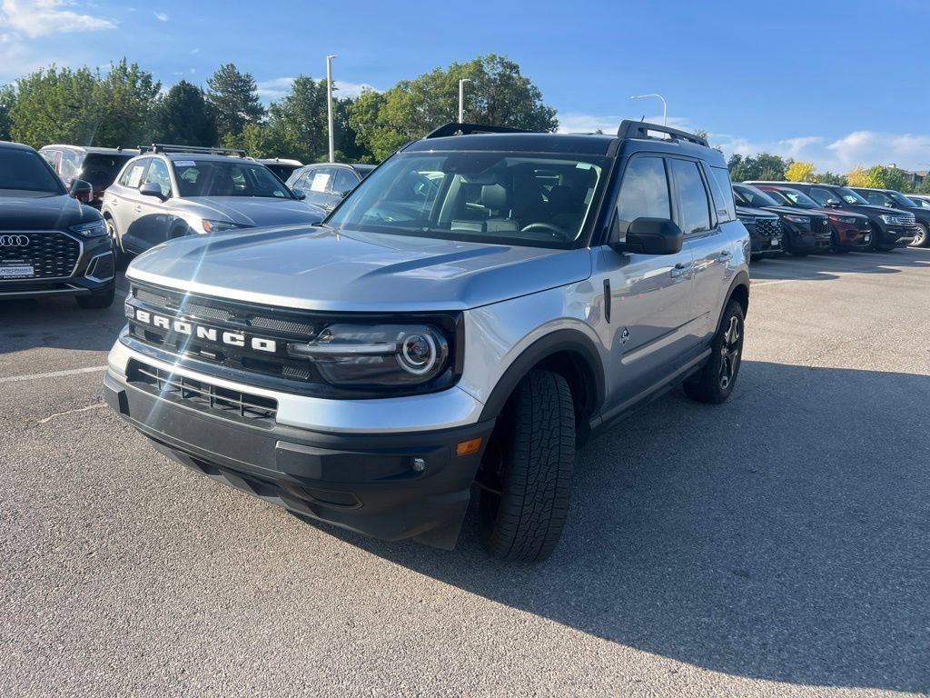 Used 2022 Silver Metallic Ford Outer Banks image 13