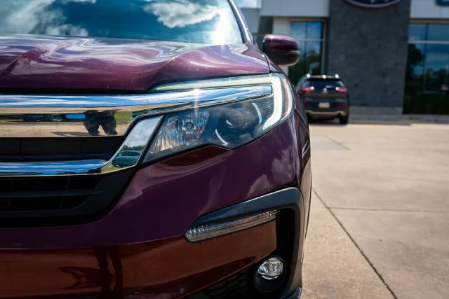 Used 2019 Deep Scarlet Pearl Honda EX-L image 3
