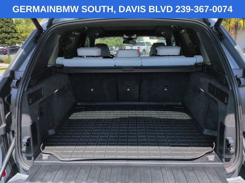 Certified Used 2025 Skyscraper Grey Metallic BMW xDrive40i image 15