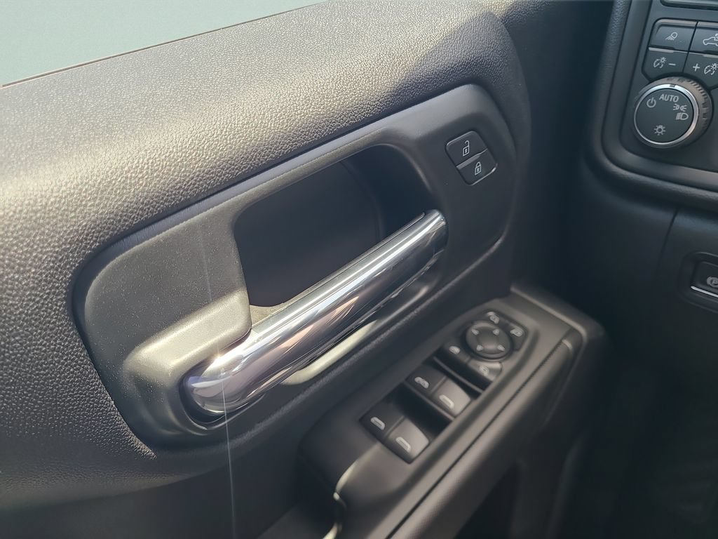 2026 Chevrolet Silverado 2500 HD Custom - Photo 18