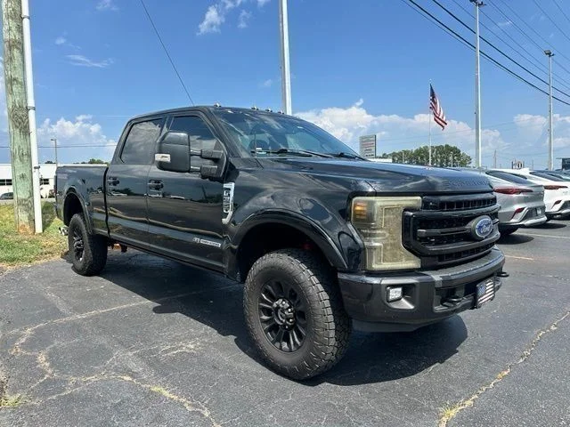 Used 2022 Black Ford Lariat image 1