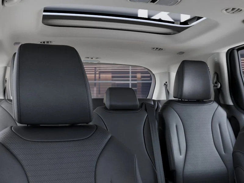 New 2026 Snow White Pearl Kia SX Prestige image 22