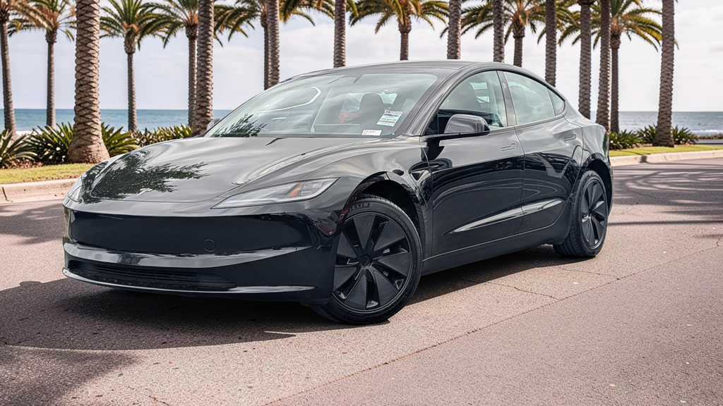 2025 Tesla Model 3 Long Range's photo