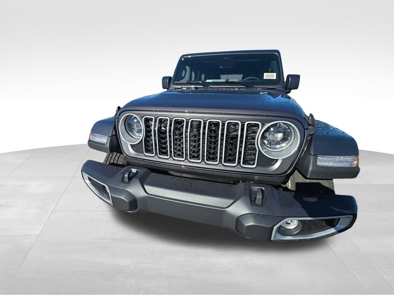 New 2026 Granite Crystal Metallic Clear-Coat Exterior Paint Jeep Sahara image 9