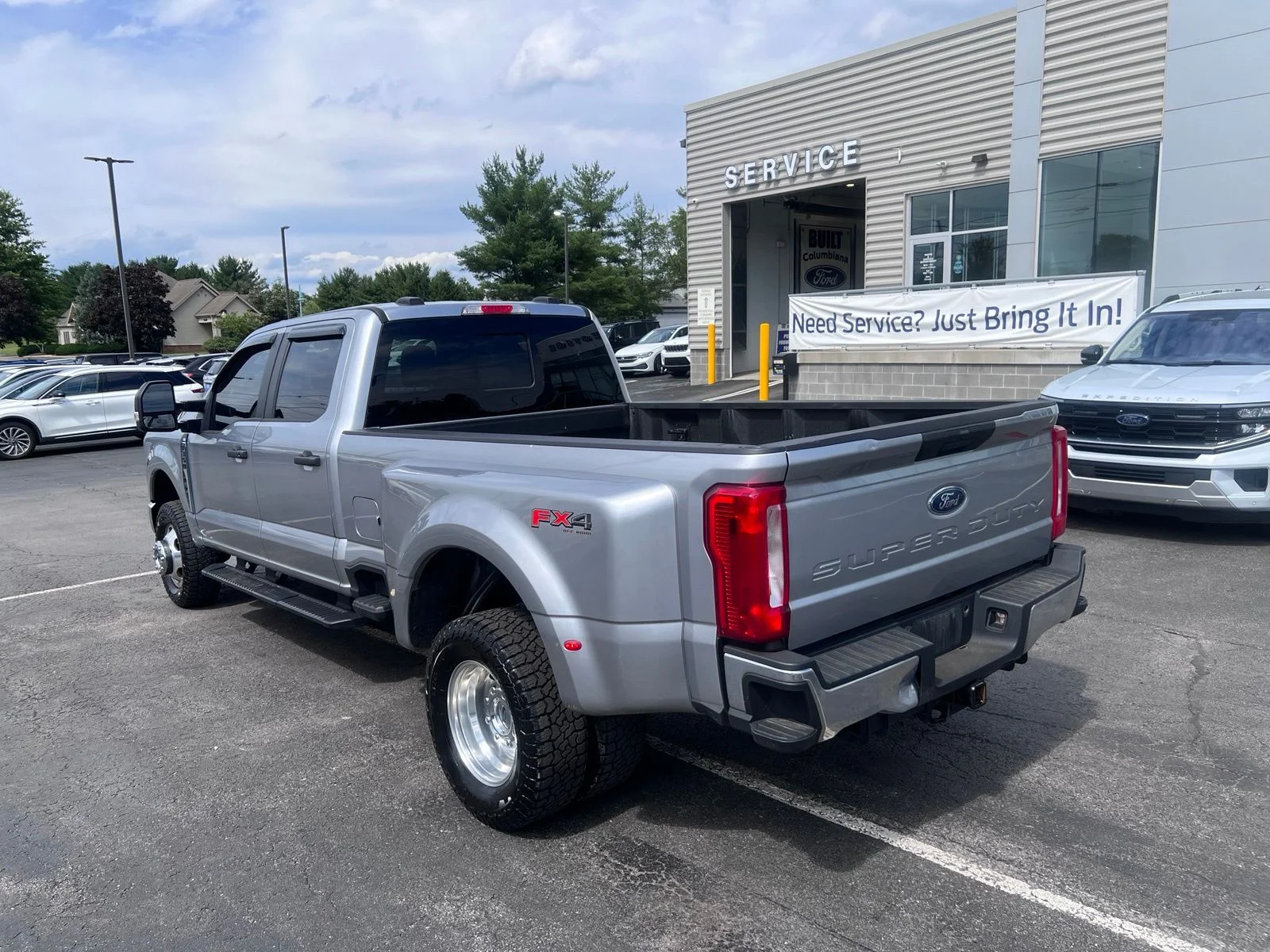 Used 2023 Silver Ford XL image 5