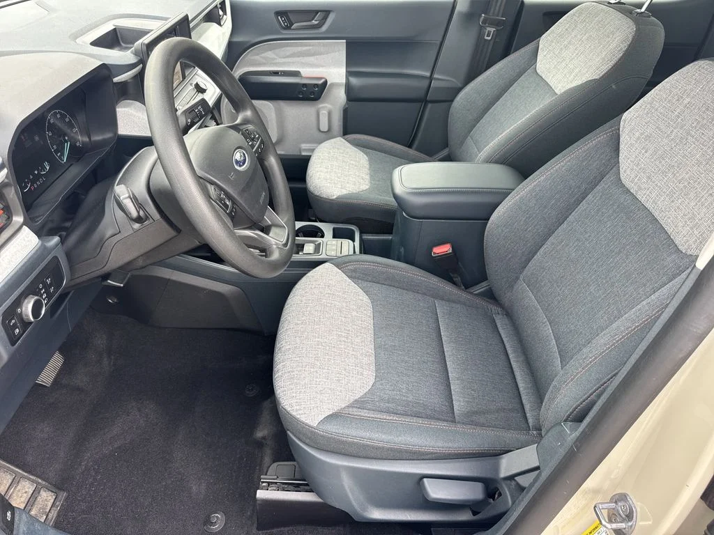 Used 2024  Ford XLT image 9