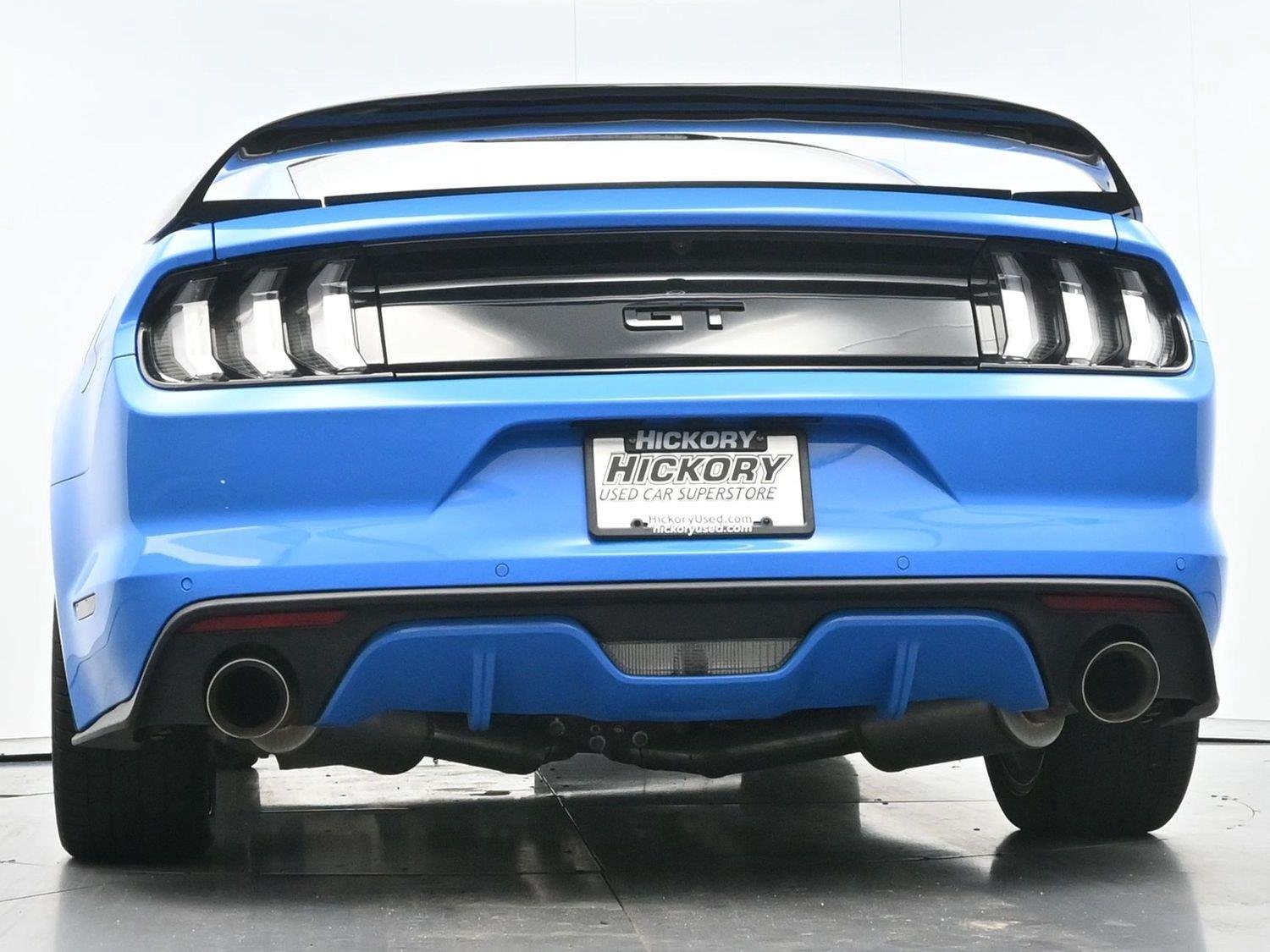 Used 2017 Grabber Blue Ford GT Premium image 50