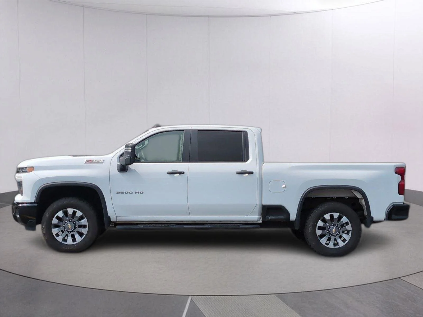 Used 2024 Summit White Chevrolet Custom image 2