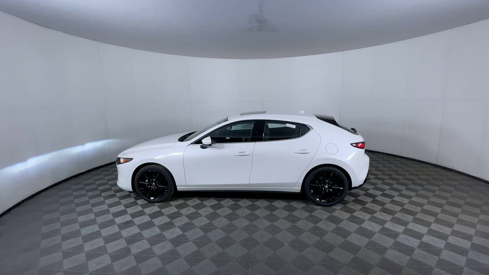 New 2026 Snowflake White Pearl Mazda 2.5 S Premium image 5
