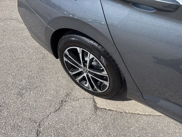New 2026 Platinum Gray Volkswagen 1.5T Sport image 6