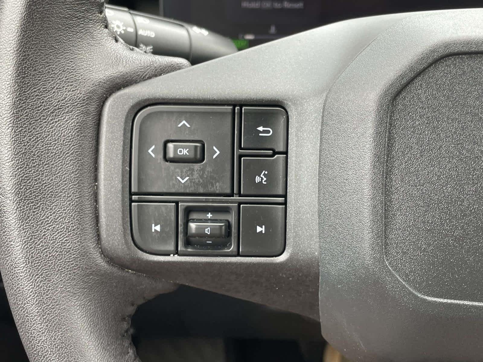 Used 2026 Wind Chill Pearl Toyota XLE Premium image 48