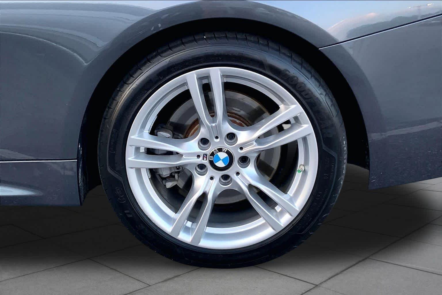 Used 2020 Mineral Grey Metallic BMW 440i image 10