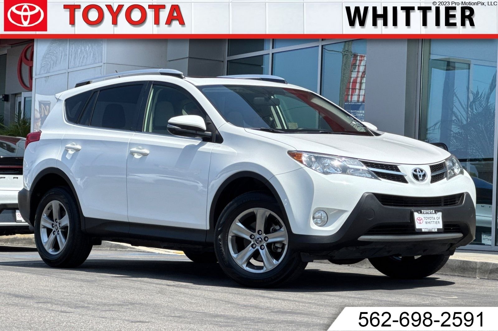2015 Toyota RAV4 XLE's photo