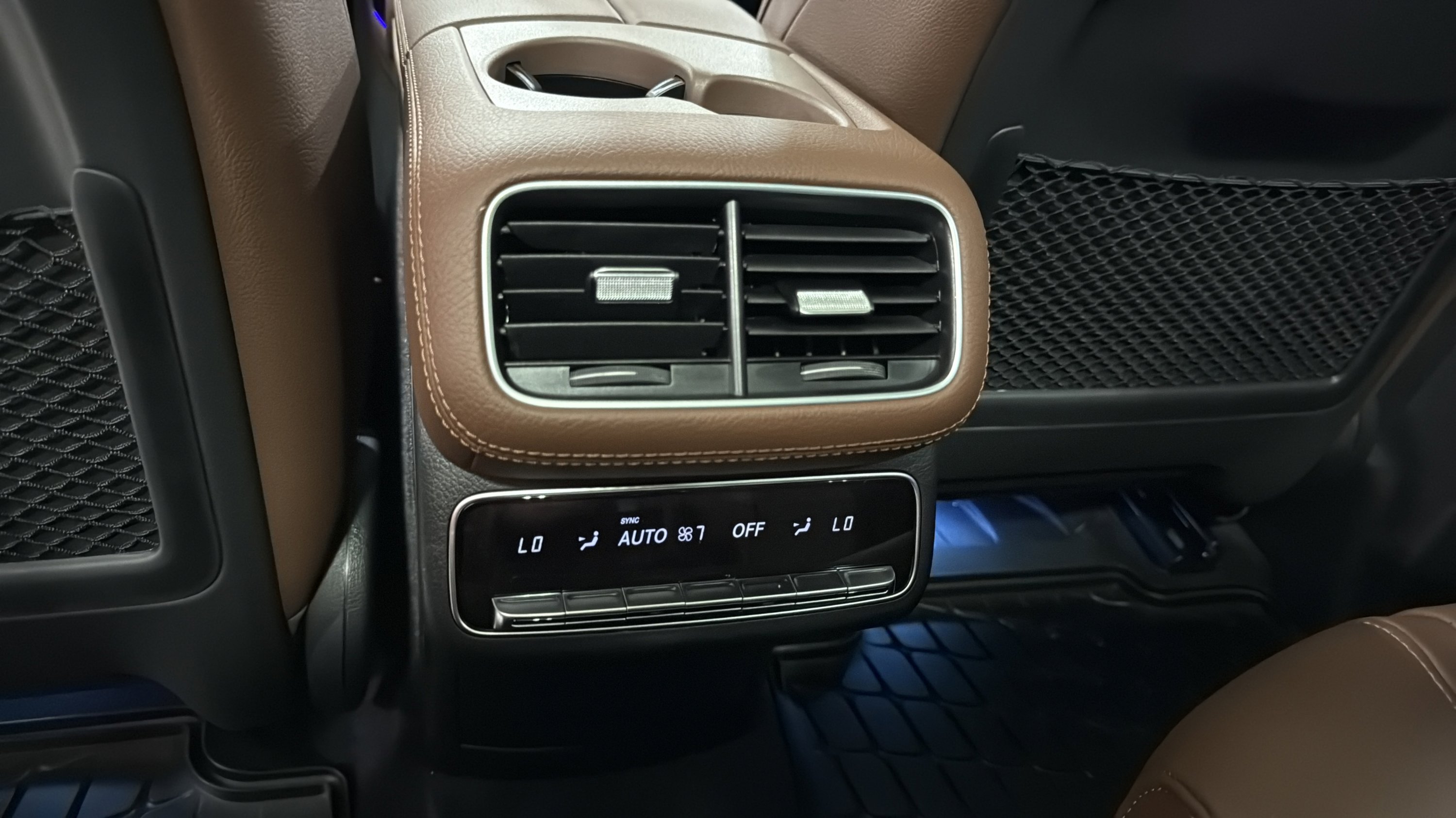 New 2026 Selenite Grey Metallic Mercedes-Benz GLS 450 image 27