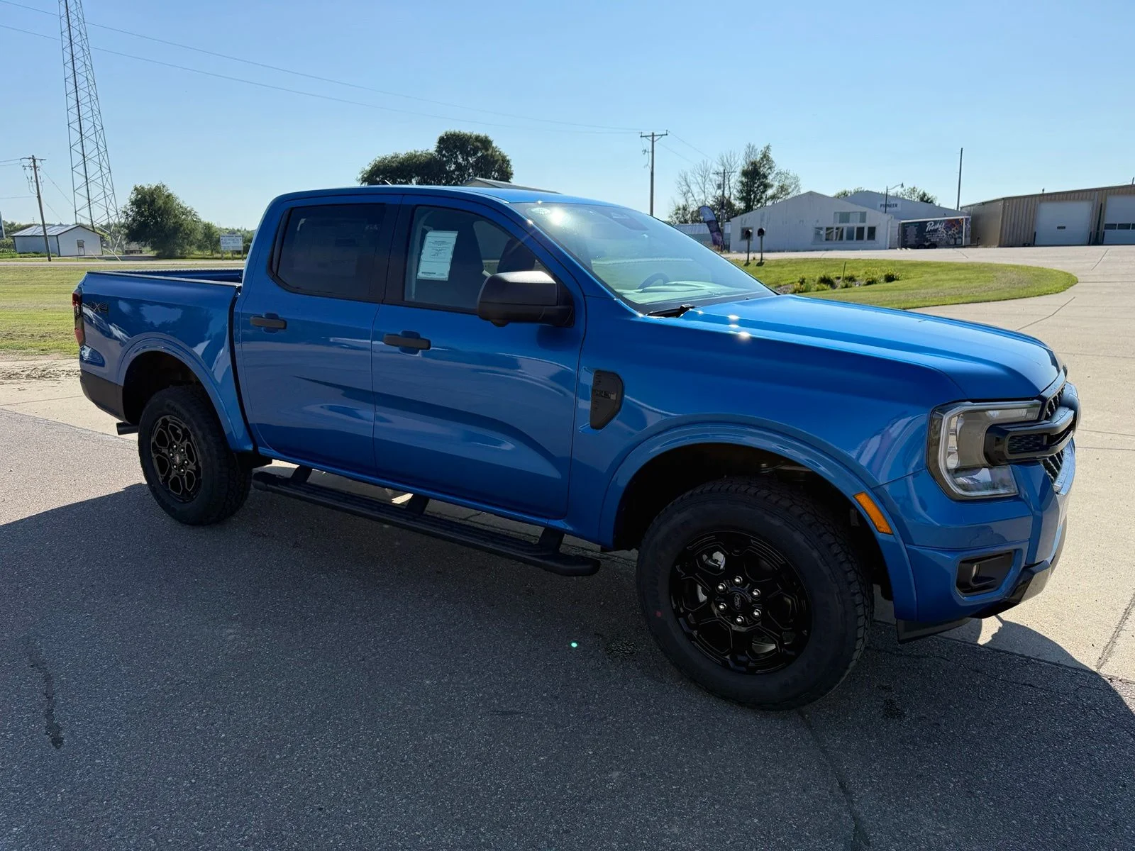 New 2026 Velocity Blue Metallic Ford XLT image 10