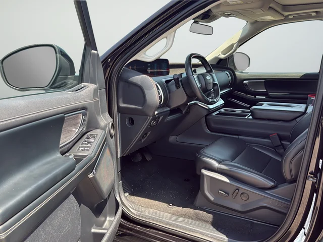 2025 Ford Expedition Platinum - Photo 33