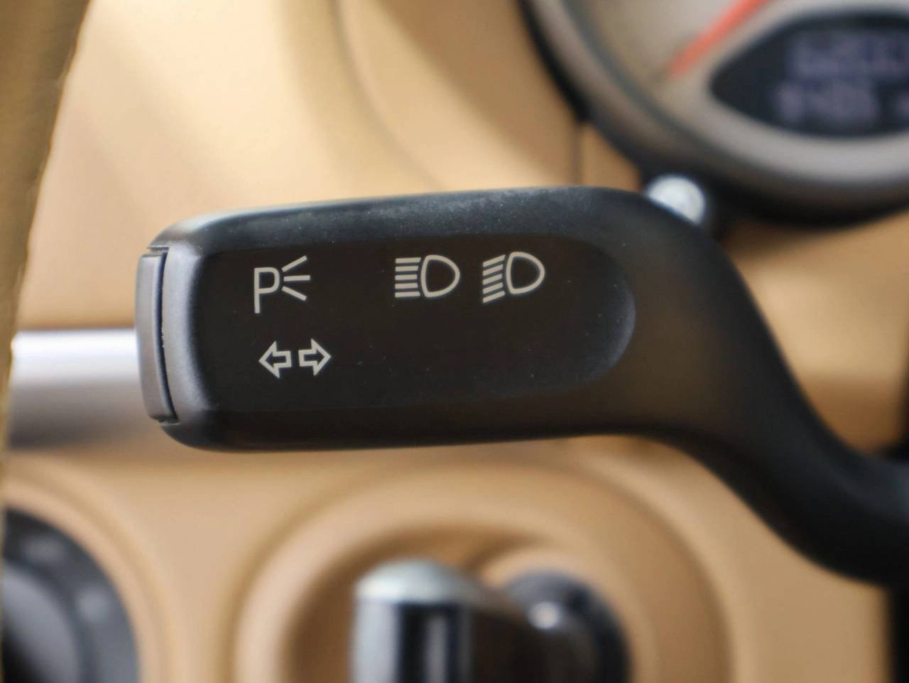 Used 2006 Arctic Silver Metallic Porsche S image 23