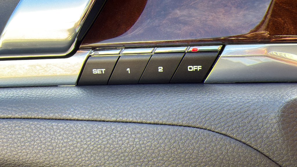 Used 2011 Silver Porsche  image 20