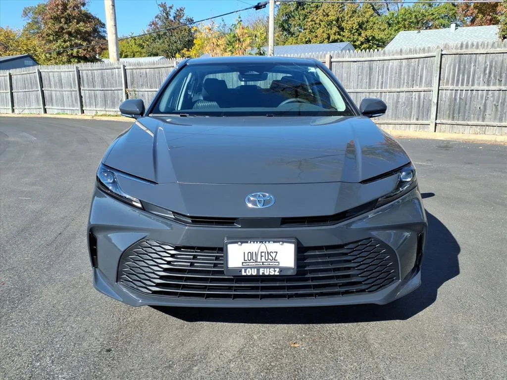 2026 Toyota Camry LE - Photo 21