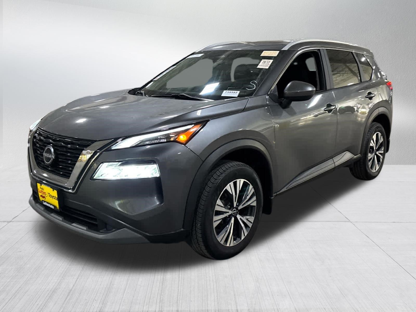 Used 2023 Gun Metallic Nissan SV image 3