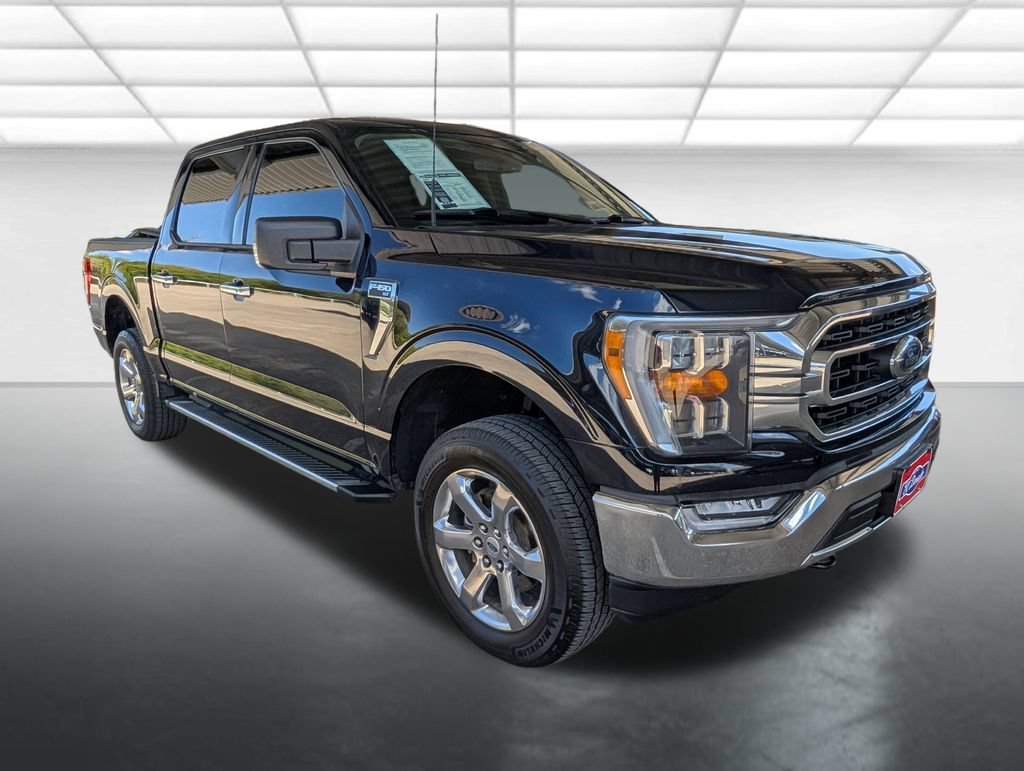 Used 2022 Blue Ford XLT image 1