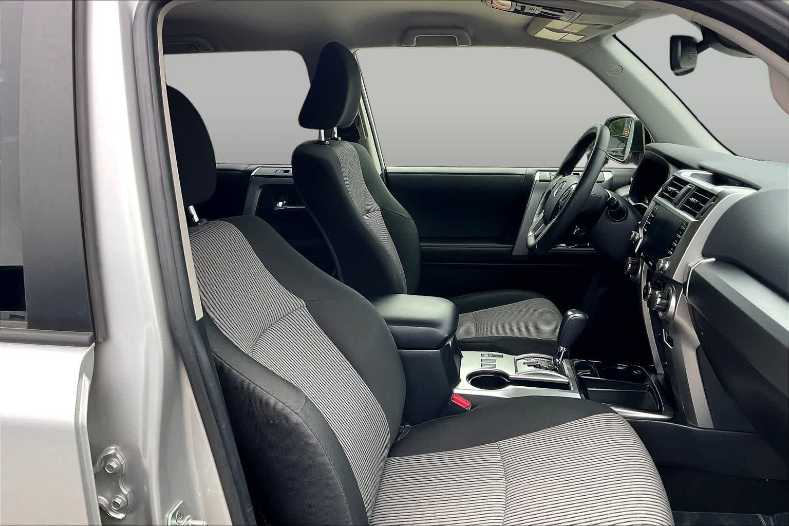 Used 2023 Classic Silver Metallic Toyota SR5 image 8