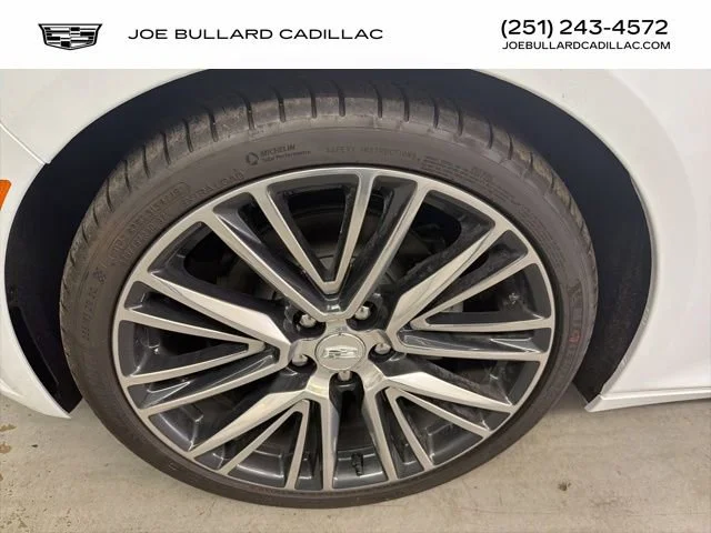 New 2026 Vibrant White Tricoat Cadillac Premium Luxury image 23