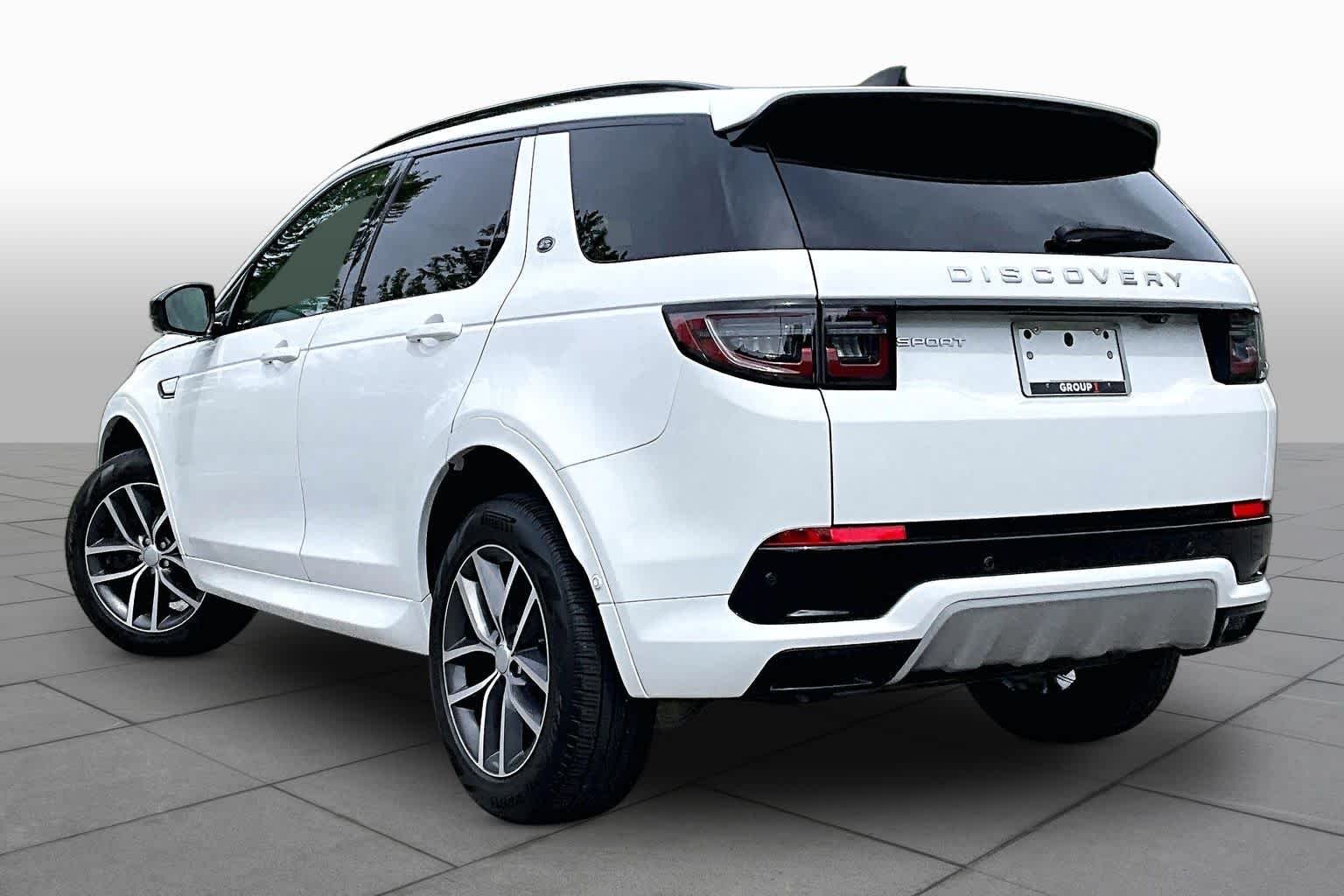 Used 2024 Fuji White Land Rover Core S image 12