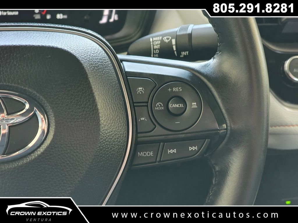 Used 2025 White Toyota FX image 30