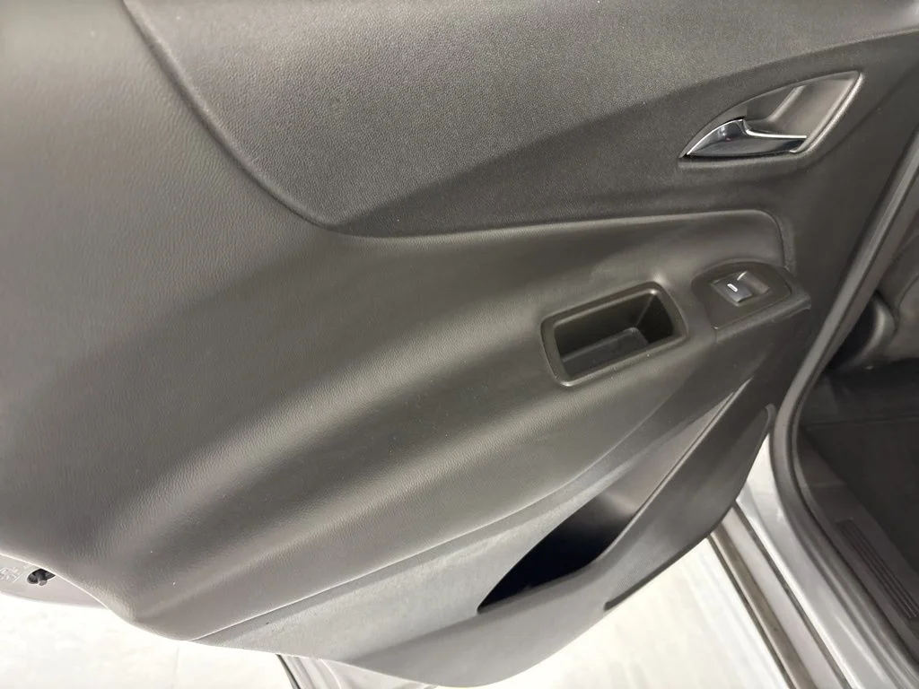 Used 2024 Gray Chevrolet LT image 25