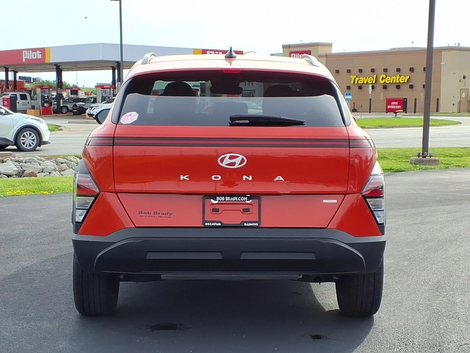 Used 2025 Soultronic Orange Pearl Hyundai SEL Convenience image 13
