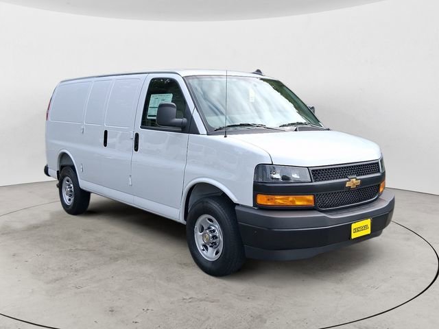 2025 Chevrolet Express Cargo Work Van - Photo 7