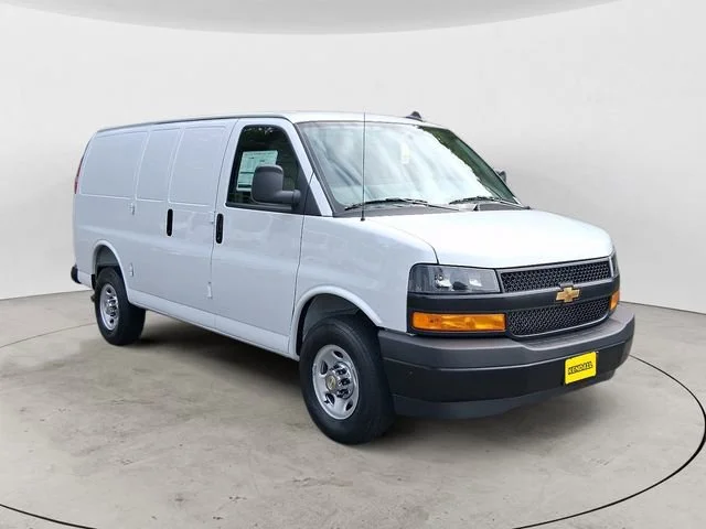 2025 Chevrolet Express Cargo Work Van - Photo 7