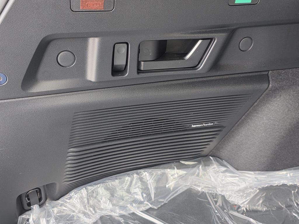 2026 Subaru Outback Limited - Photo 15